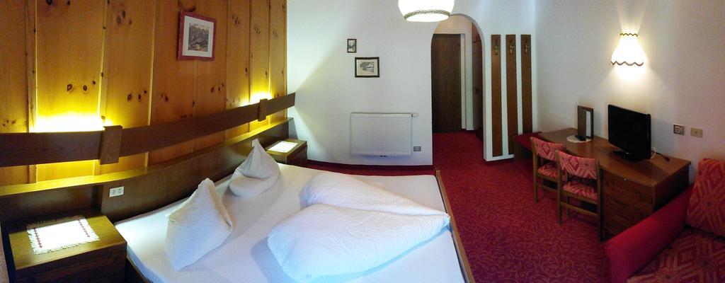 Hotel Alpenblick Pfelders Extérieur photo